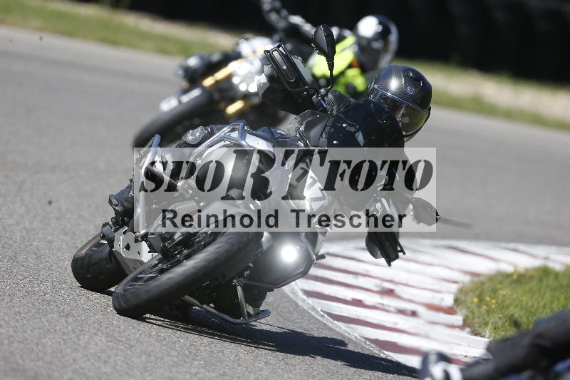 Archiv-2025/48 25.08.2025 Cornu Master School ADR/blau-bleu/117